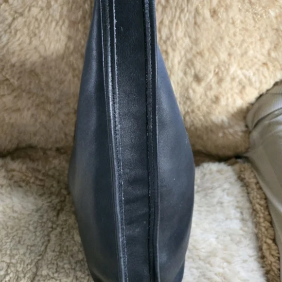 Vintage X-Large Coach Ergo 9026 In Black, Kind Of Rare - Picture 6 of 14